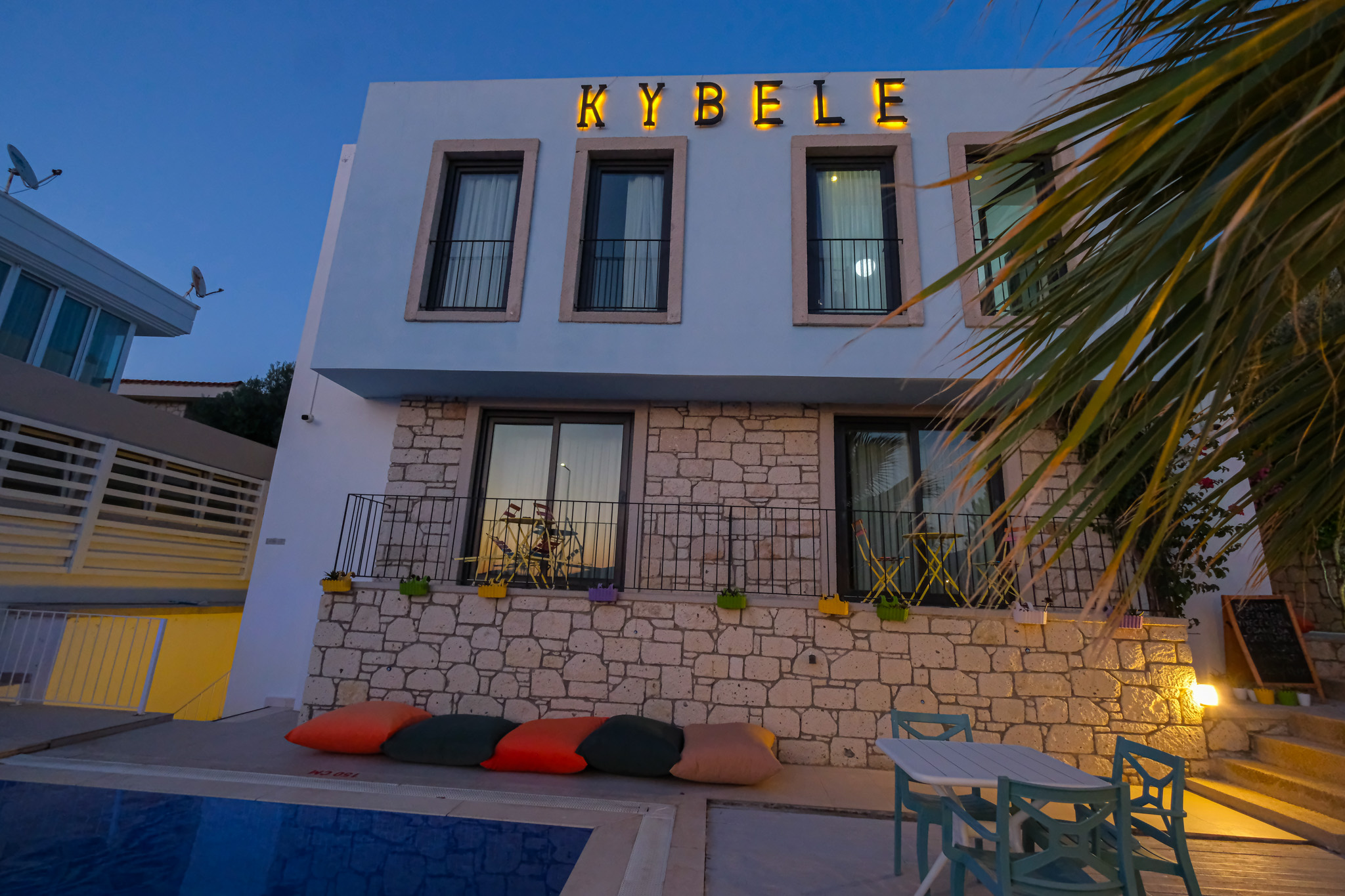 Kybele Alaçatı